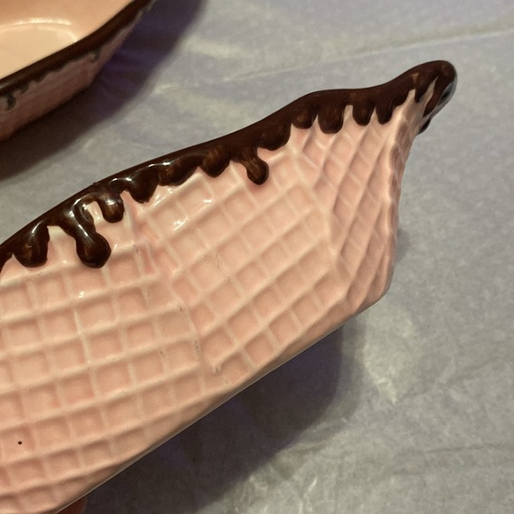 DISCONTINUED CUISINART “TUTTI FRUTTI” WAFFLE BOWL ICE CREAM DISHES (2) - Picture 3 of 14